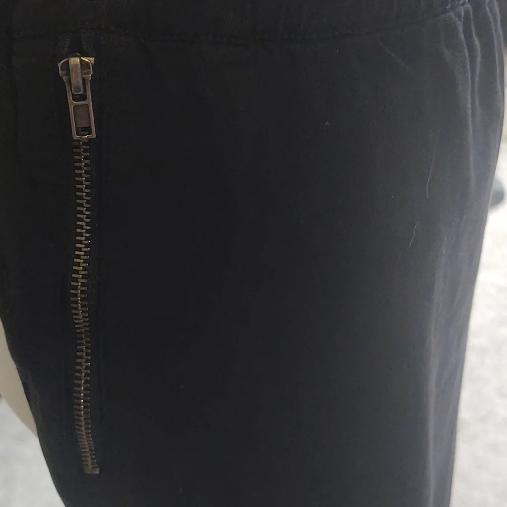 DEAR John Joggers - Picture 4 of 7